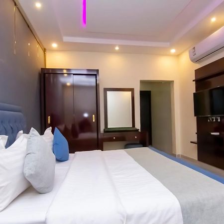 ال متعب سويتس الفلاح 1 Apart otel Riyad Dış mekan fotoğraf