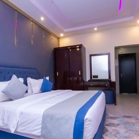 ال متعب سويتس الفلاح 1 Apart otel Riyad Dış mekan fotoğraf