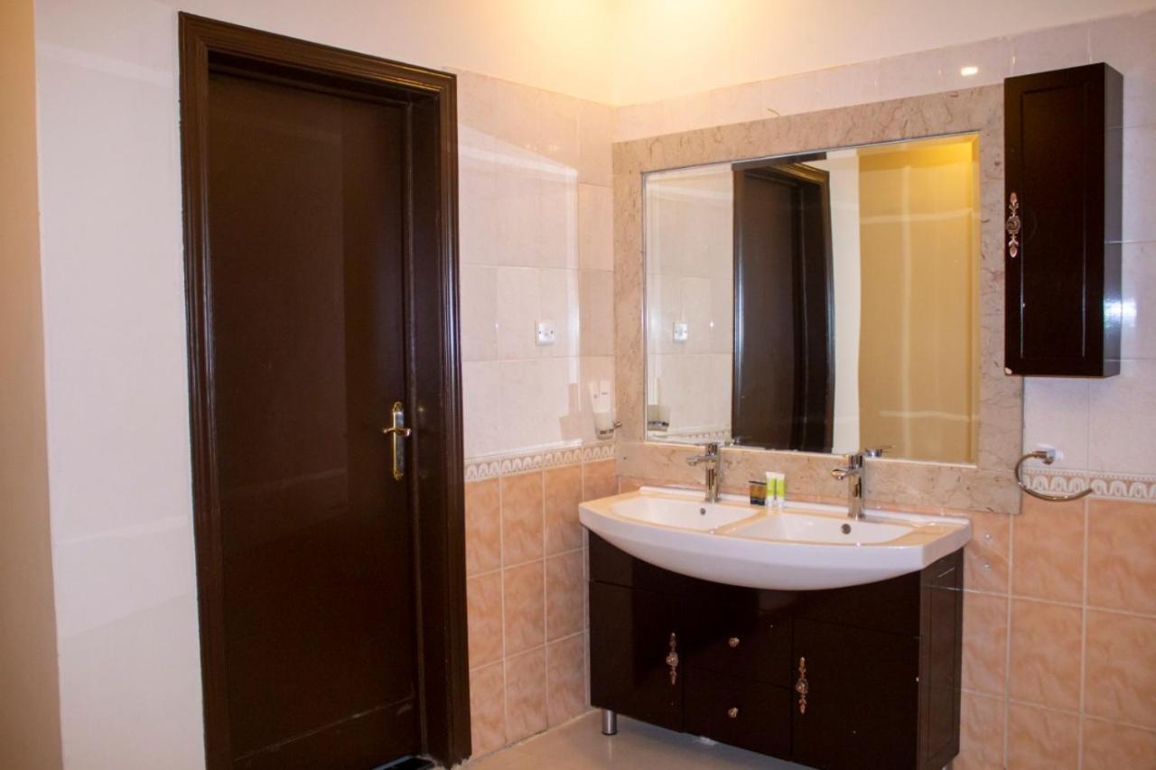 ال متعب سويتس الفلاح 1 Apart otel Riyad Dış mekan fotoğraf
