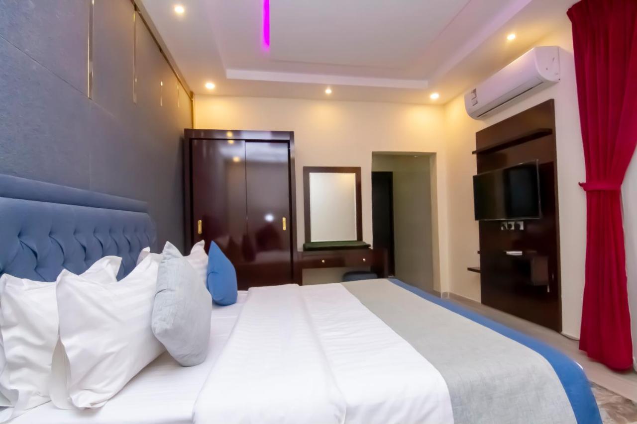 ال متعب سويتس الفلاح 1 Apart otel Riyad Dış mekan fotoğraf