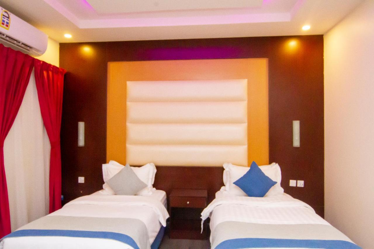 ال متعب سويتس الفلاح 1 Apart otel Riyad Dış mekan fotoğraf