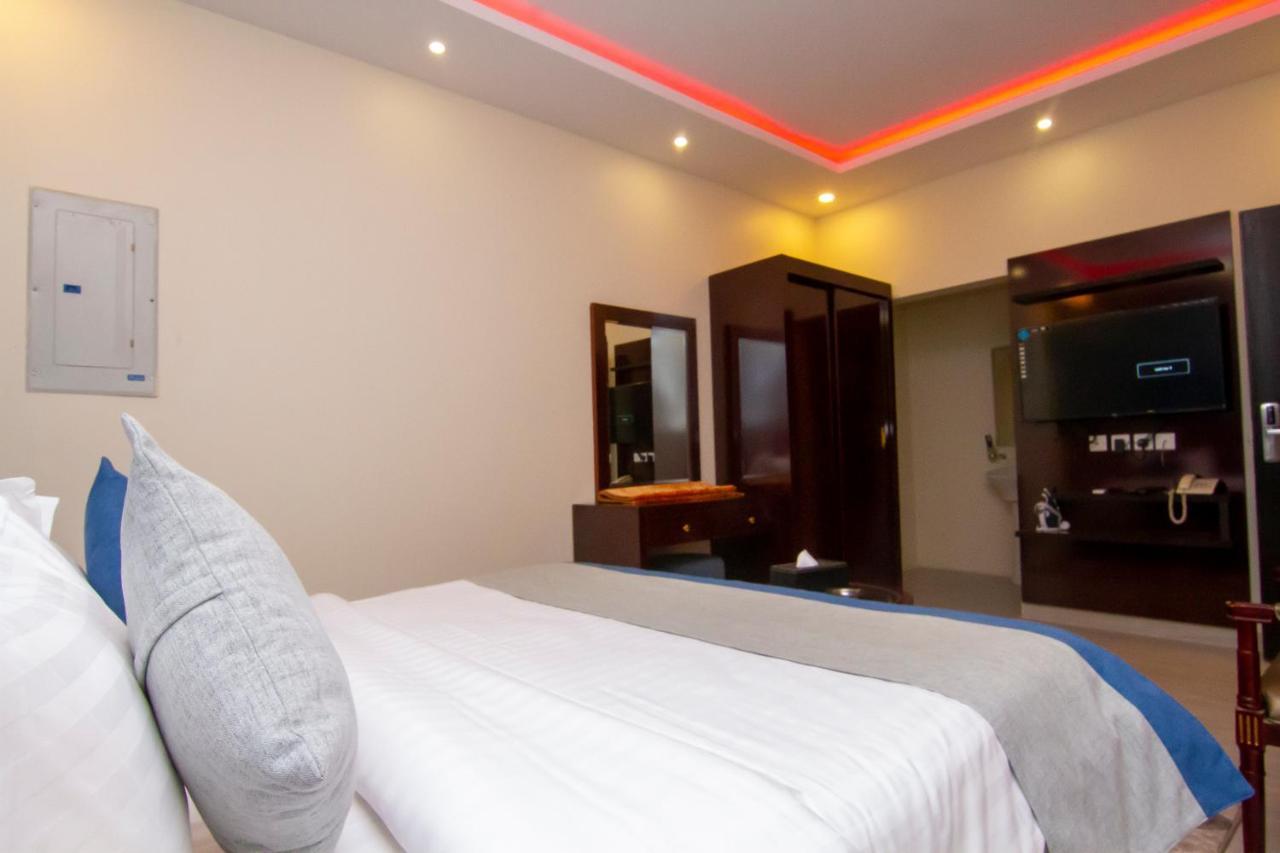 ال متعب سويتس الفلاح 1 Apart otel Riyad Dış mekan fotoğraf