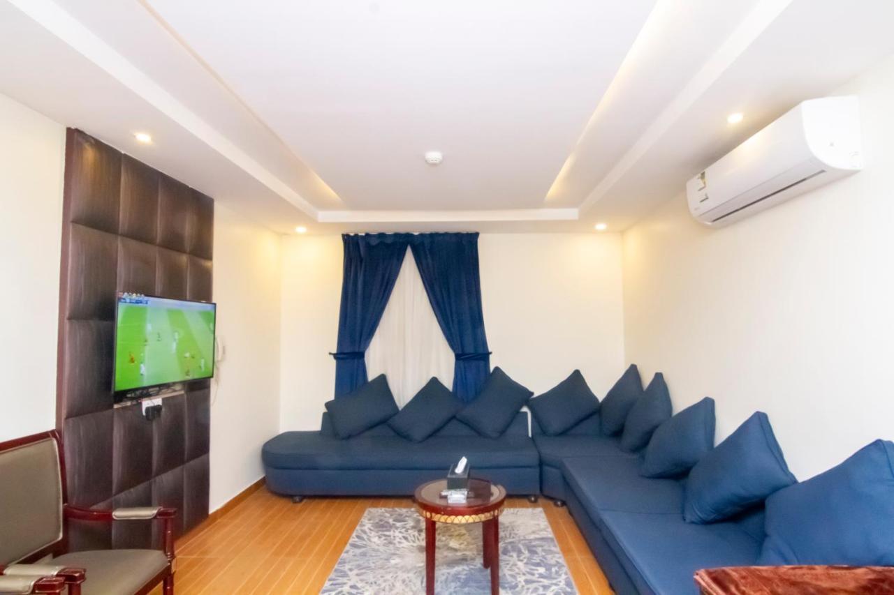 ال متعب سويتس الفلاح 1 Apart otel Riyad Dış mekan fotoğraf