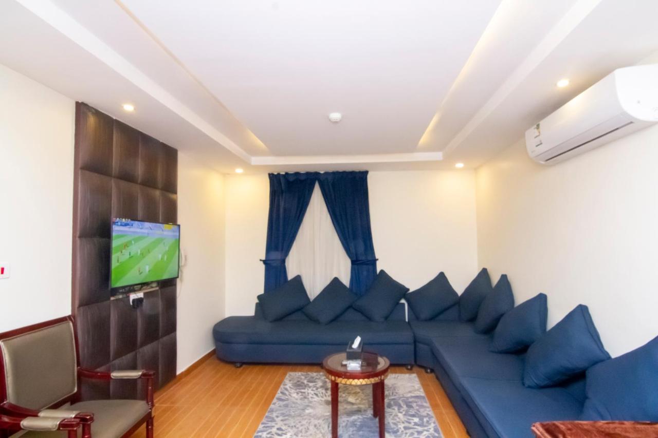 ال متعب سويتس الفلاح 1 Apart otel Riyad Dış mekan fotoğraf
